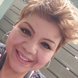 Meet your Posher, Yvette